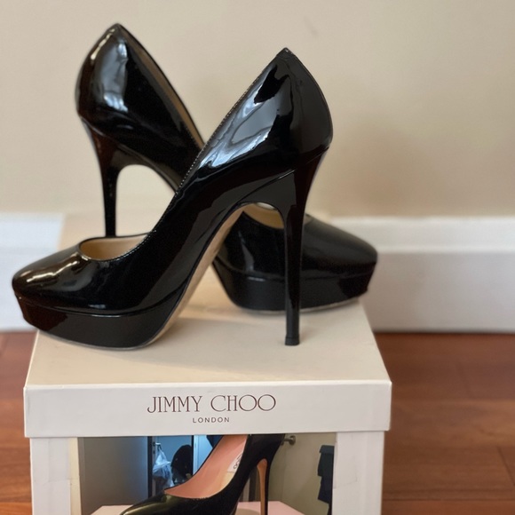Jimmy Choo Shiny Heels, Black Color ,Size 6 - Picture 3 of 5